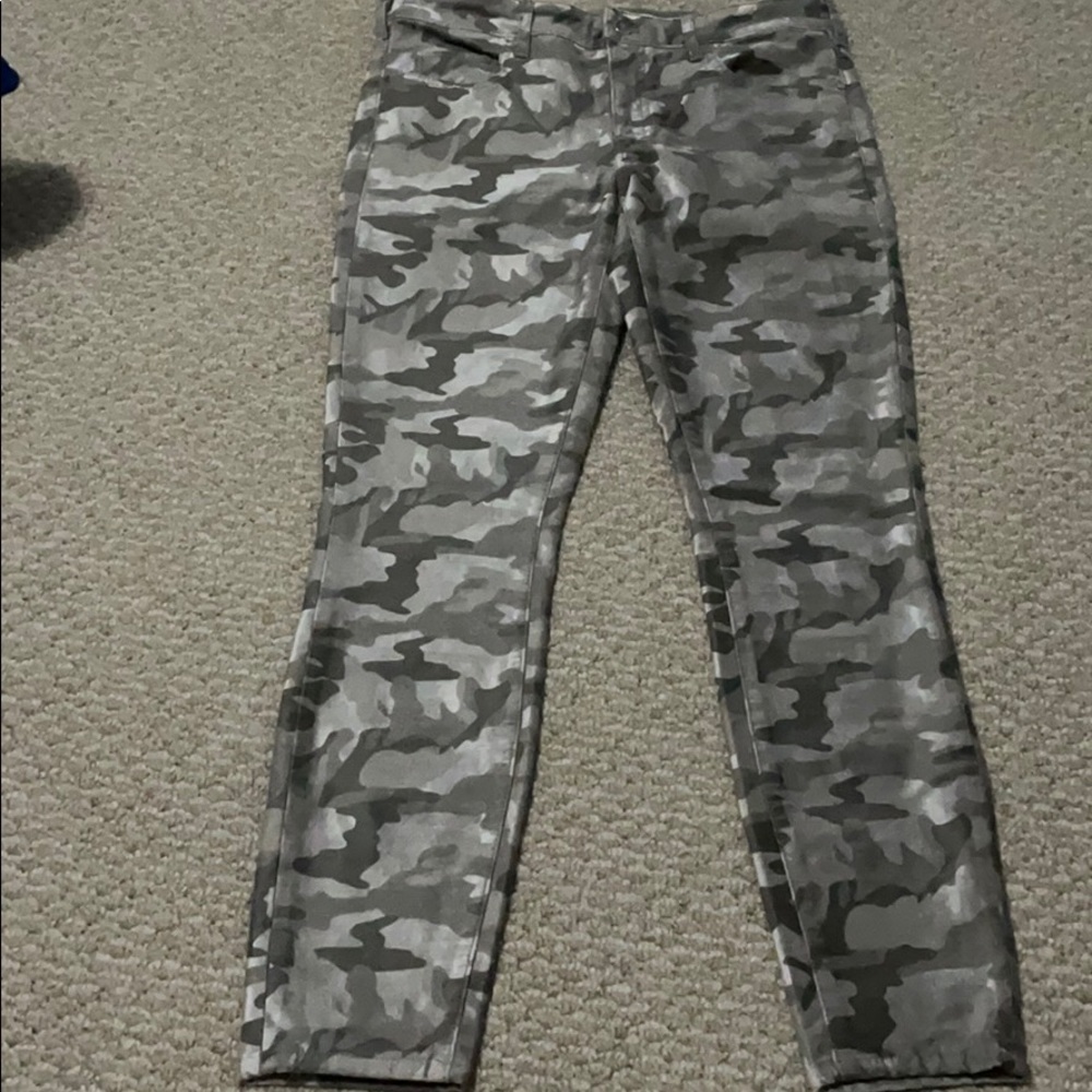 Anthropologie Pilcro Velvet Camo High Rise Skinny